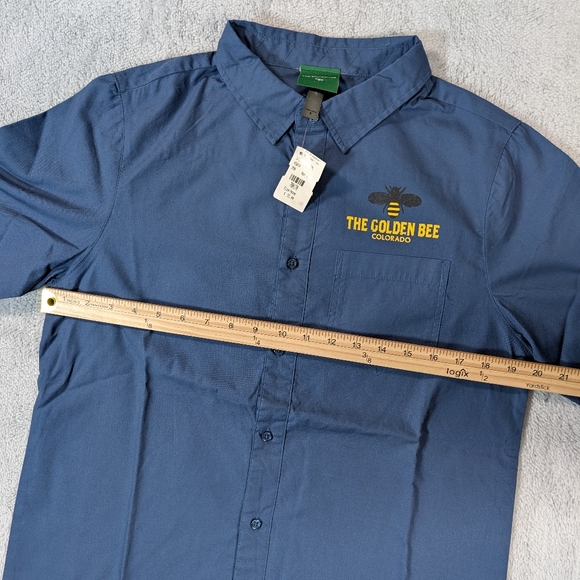 Broadmoor Hotel Golden Bee Short Sleeve Button-up Work Shirt Mens Small NWT - Picture 6 of 6